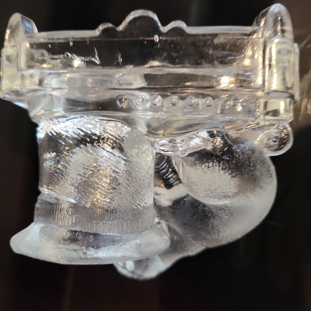 Vintage Glass Belmont Dog Chewing on a Tophat Toothpick Holder / Inkwell - Picture 9 of 11